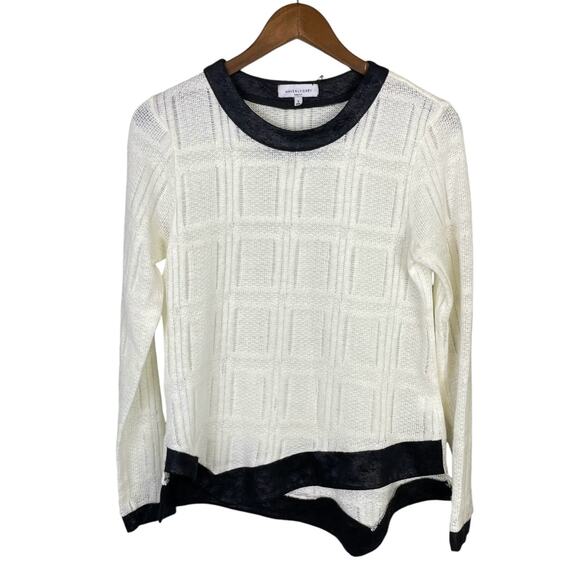 Waverly Grey Cream Thin Open Knit Black Trim Pullover Long Sleeve Sweater - Picture 8 of 11